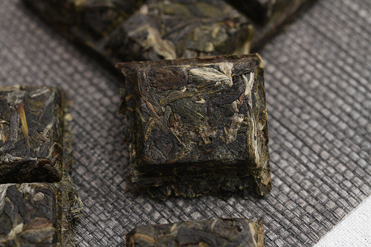 50g Yunnan Puerh Tea Icelandic Sweet Old Tree Puerh Raw Tea Brick