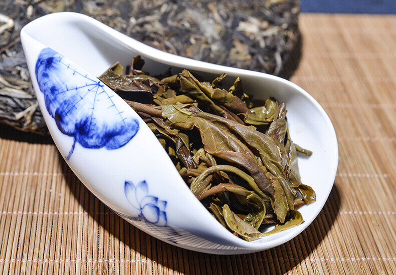 Pu-erh Raw Tea Cake Organic Pu-erh Tea Raw Tea Cake 357g  Healthy Drink