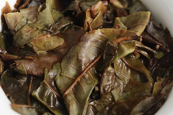500g Yunnan tea old tree white tea 8g small square brick (Chong) white tea