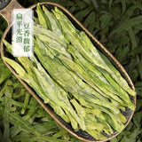 Longjing Green Tea 2025 Spring Tea 30g Fresh Fragrant Leaves for Daily Brewing