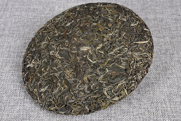 Yunnan Pu'er Tea 357g Icelandic Ancient Tree Raw Tea Cake