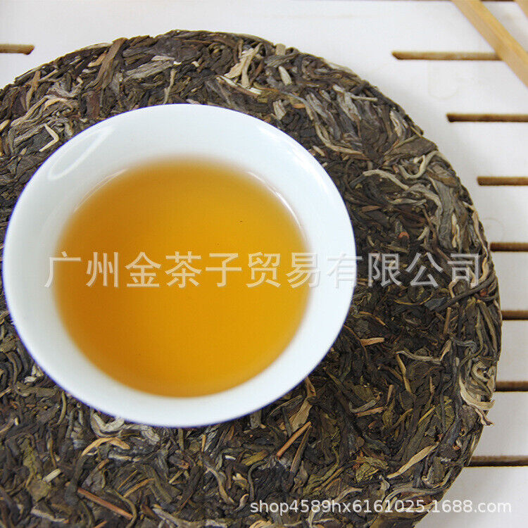 Menghai Ancient Tree Old Banzhang Raw Tea Cake 357g Pu-erh Tea Cake 千羽班章生茶饼