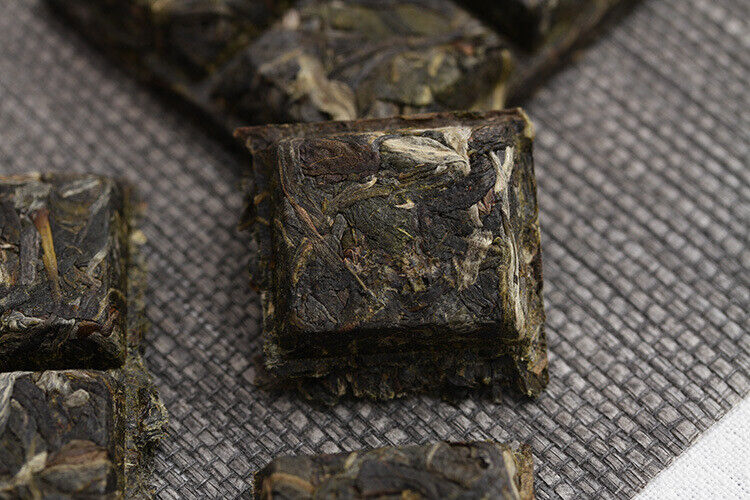 Icelandic Sweet Old Tree Puerh Raw Tea Brick 50g Yunnan Puerh Tea