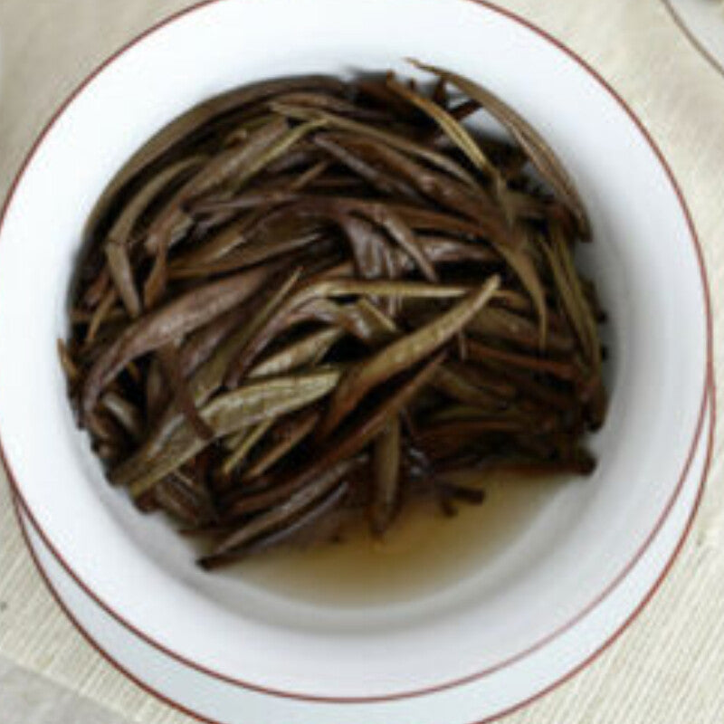 Chinese White Tea Yunnan High Mountain Old Tree Yue Guang Bai Dragon Ball Moon