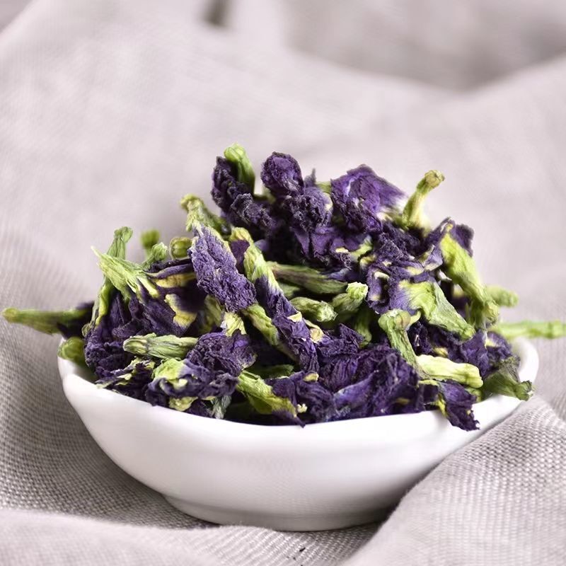 Getrocknete Schmetterlingserbsenblüten, blaue Schmetterlingsblüten, lose