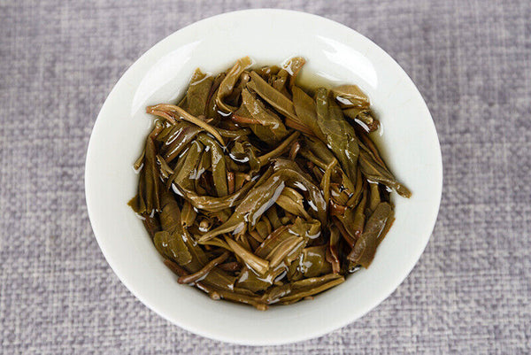 357g Banzhang Raw Tea Cake Lao Banzhang Raw Tea Cake Yunnan Tea