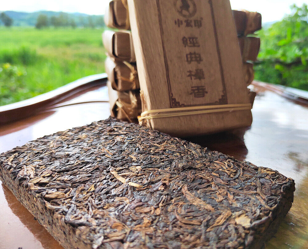 250g Yiwu ripe brick camphor brick tea old tea shoots leaf packaging ripe pu'er
