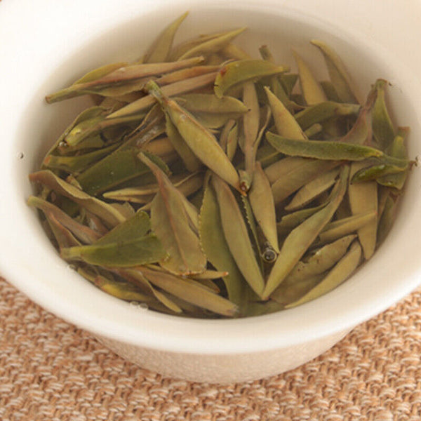 Slimming Tea Healthy Drink Alpine Sun-dried White Tea Fuding White Tea Cake 300g