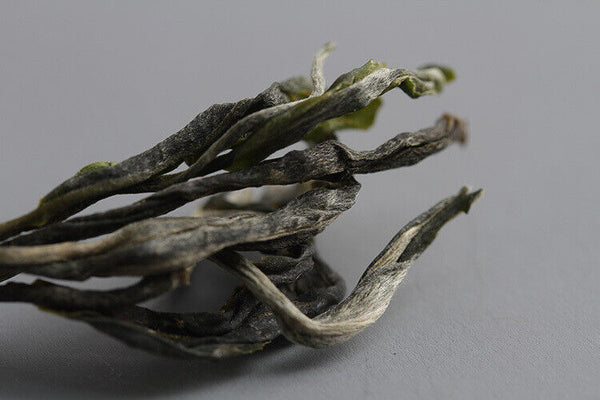 Early Spring Tea Puerh Raw Tea Loose Tea 500g Yunnan Puerh Tea