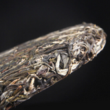 357g Menghai Bada Mountain Arbor Tea Green Tea Yunnan Pu'er Tea Cake