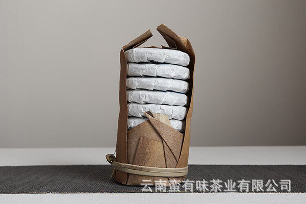 50g Yunnan Pu'er Tea Xigui Old Tree (Green Mountain) Pu'er Raw Tea Cake