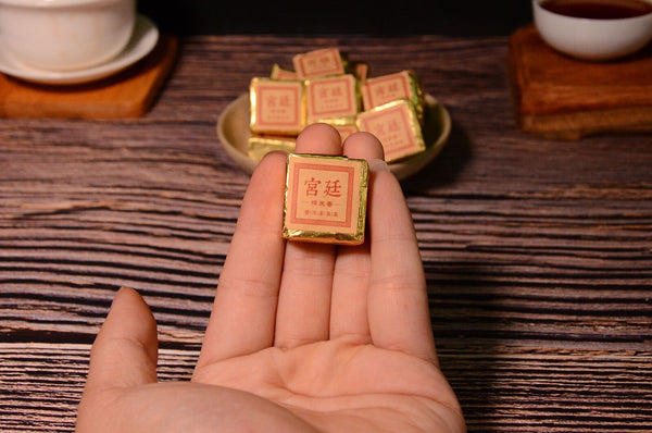 Yunnan Jindian small square brick black tea leaves glutinous fragrance brick tea
