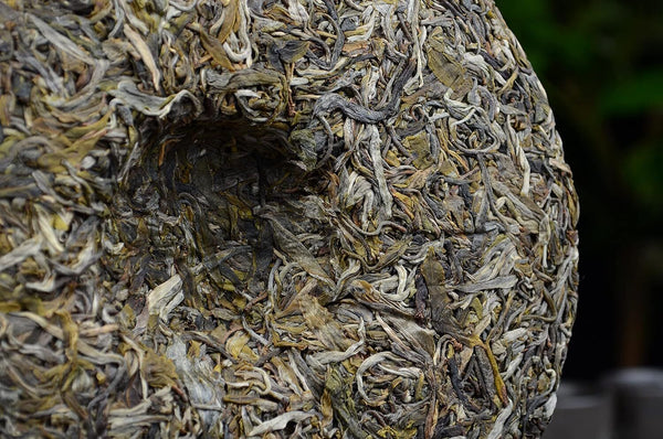yr 357g Bin Dao Raw Puerh Tea Cake, Natural and Aged Sheng Pu Erh Tea