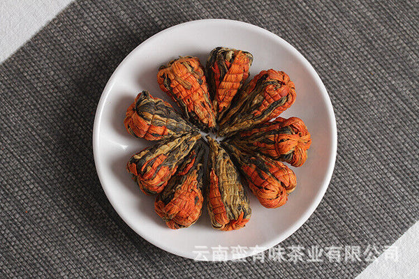 500g Yunnan Dian Hong tea Fengqing Early Spring Dian Hong Lily Pagoda