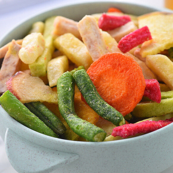 Getrocknetes Obst und Gemüse Gemischte knusprige vegetarische Snacks