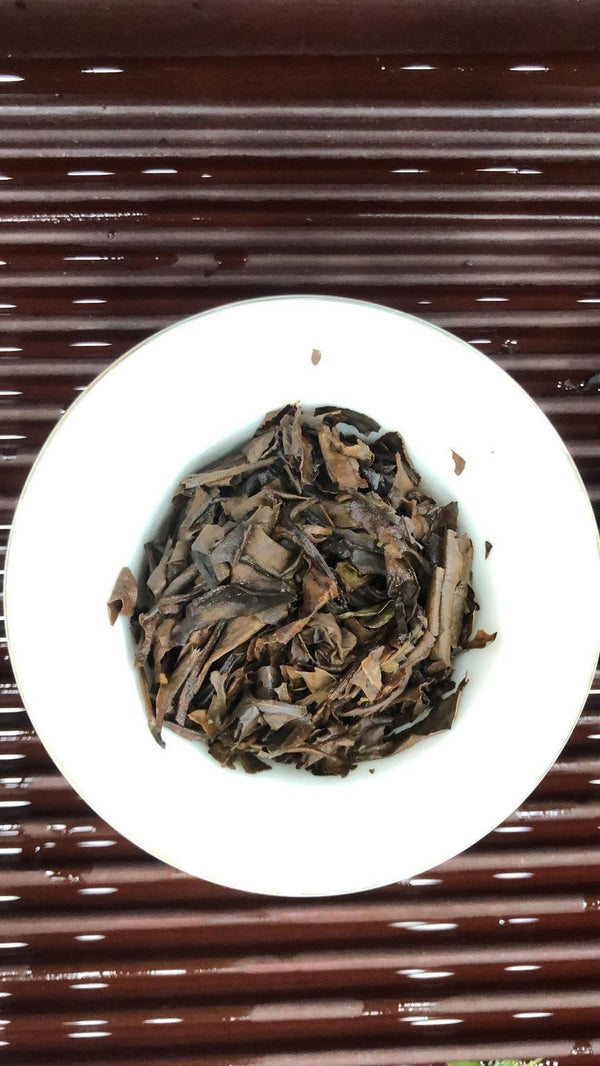 Fujian Fuding's White Tea Gong Mei Tea Cake 350g Loose