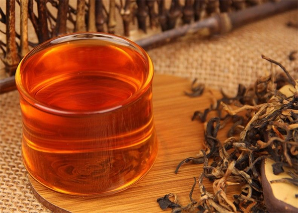 Yunnan Dian Hong Black Tea Organic Kungfu Tea First Class Chinese Gift Tea 90g