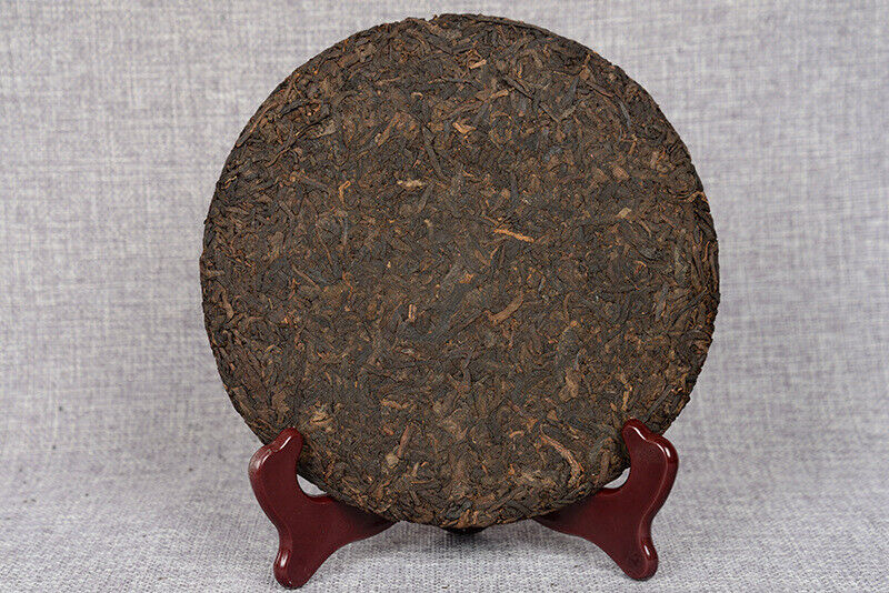 357 g Yunnan deep mountain wild flavor cooked cake seven sub cake Pu'er tea