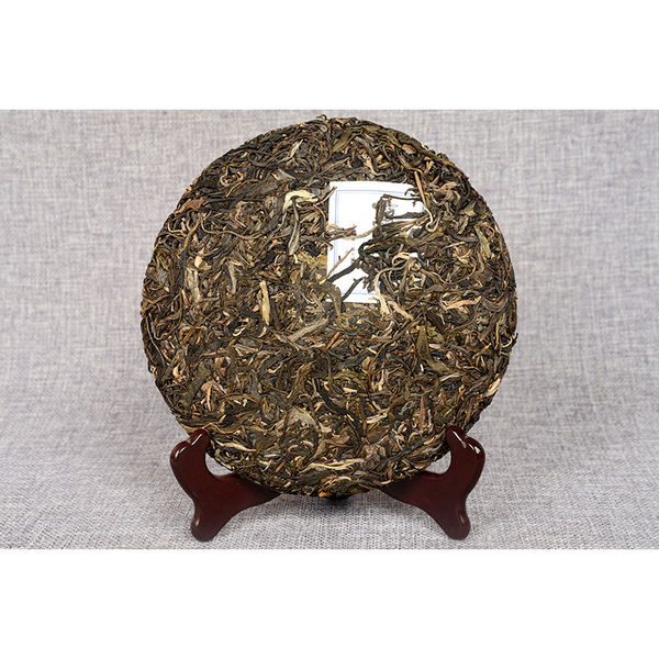 Overlord Green Cake Menghai Ancient Tree Tea  Pu'er Tea Tea 357g/12.59oz
