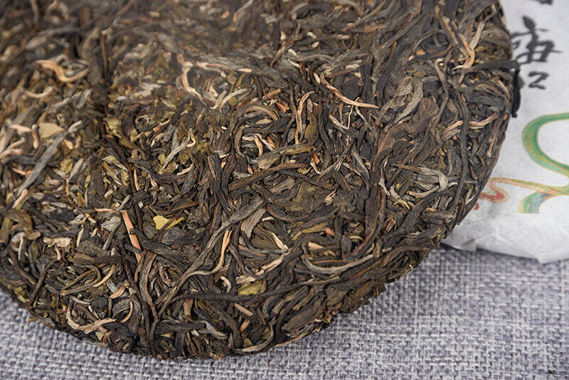357g/cake Mint Pond Fresh Tea Cake Yiwu Mint Pond Spring Yunnan Fresh Cake Tea