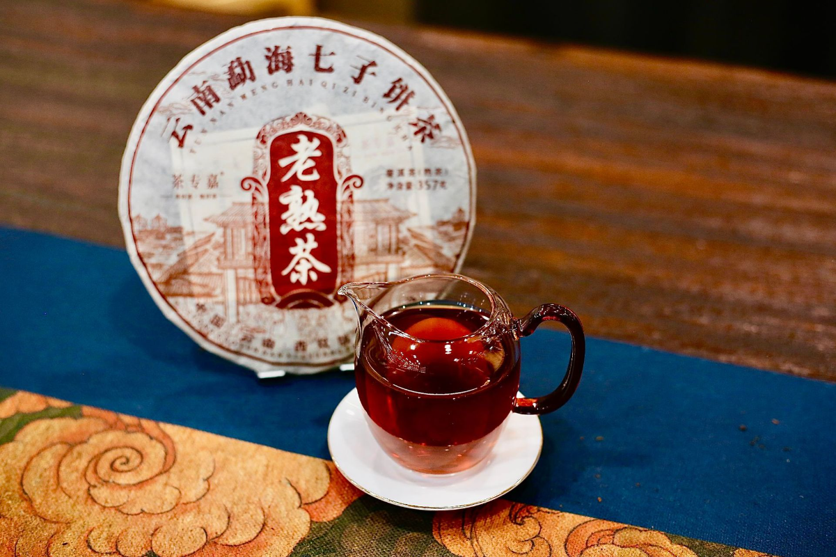 357g Yunnan Pu'er Ripe Tea Menghai LaoBanzhang Tea Seven Seed Pu'er Tea Cake