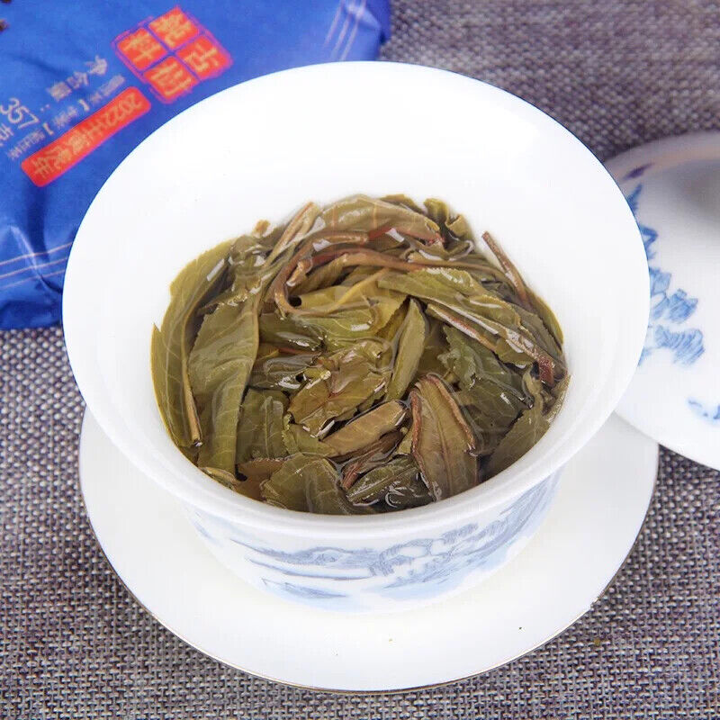 Chinese Famous Raw Puerh Tea Cake Ge Deng Qing Bing Yunnan Qi Zi Bing Cha 357g