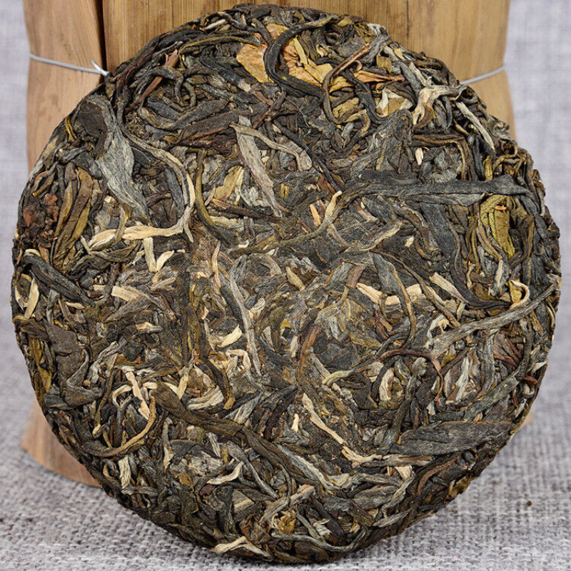 Yunnan Pu'er Tea Icelandic Ancient Tree Cake 100g*3 Early Spring Green Tea