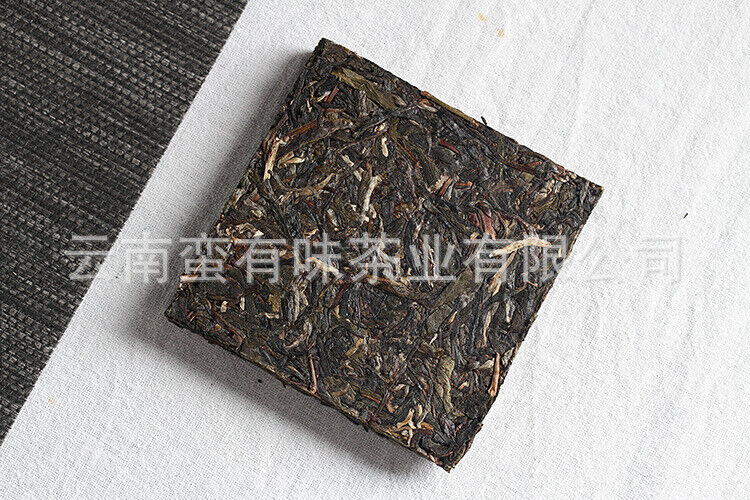 Yunnan Pu'er Tea Pu'er Square Brick Raw Tea Organic Healthy Tea 100g