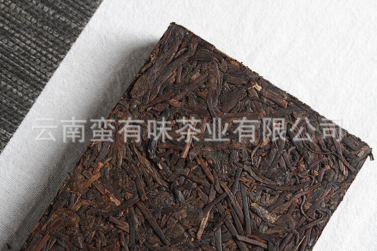 250g Yunnan Pu'er Tea Private Tea Old Tea Bone Pu'er Ripe Tea Brick Tea