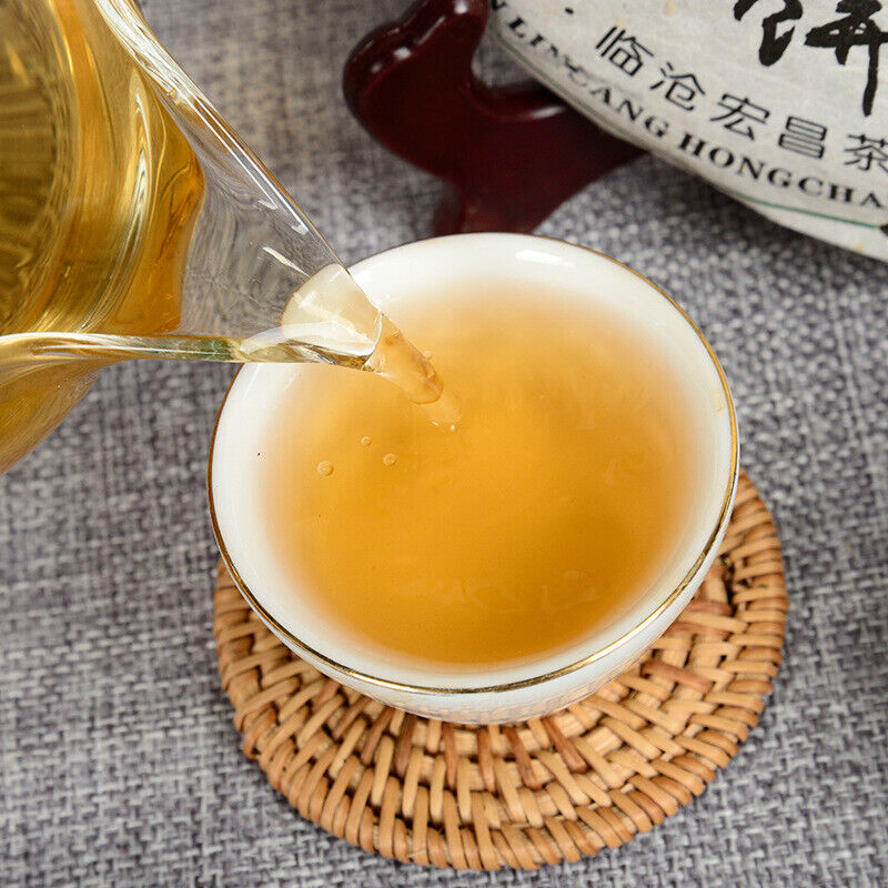 Yunnan Tea Pu-erh Raw Tea Cake 357g Raw Tea Cake Healthy Drink