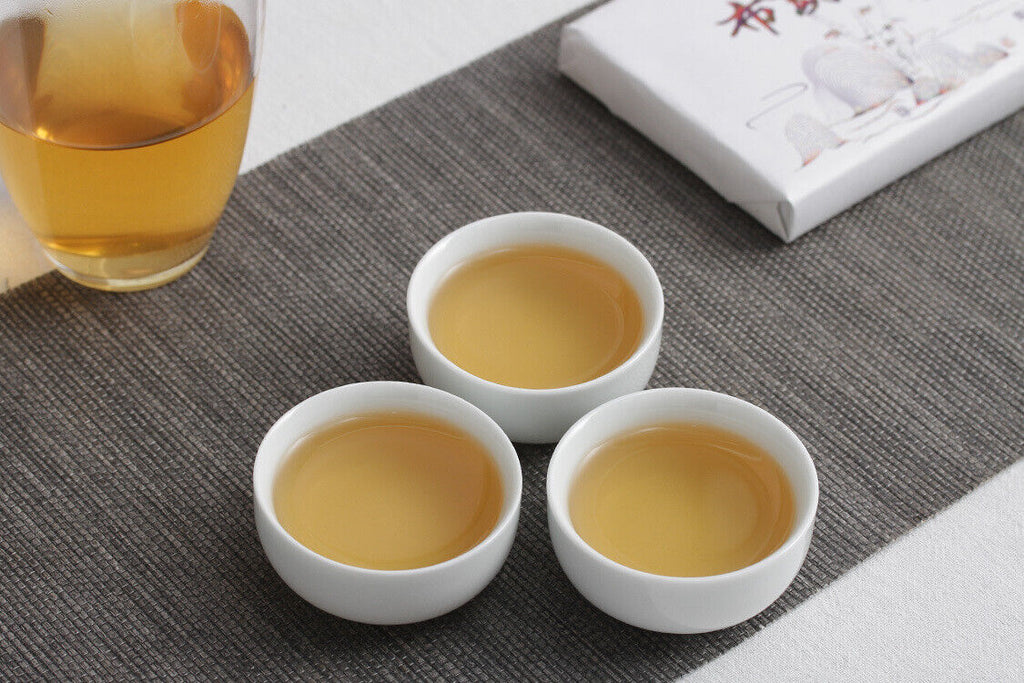 200g Yunnan Pu'er Tea Bulang Spring Tip Pu'er Raw Brick Pre-Mingling Spring Tea