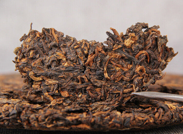 Yunnan Puer Ripe Tea Cake 云南普洱茶老班章古树纯料紧压普洱茶熟茶饼357g
