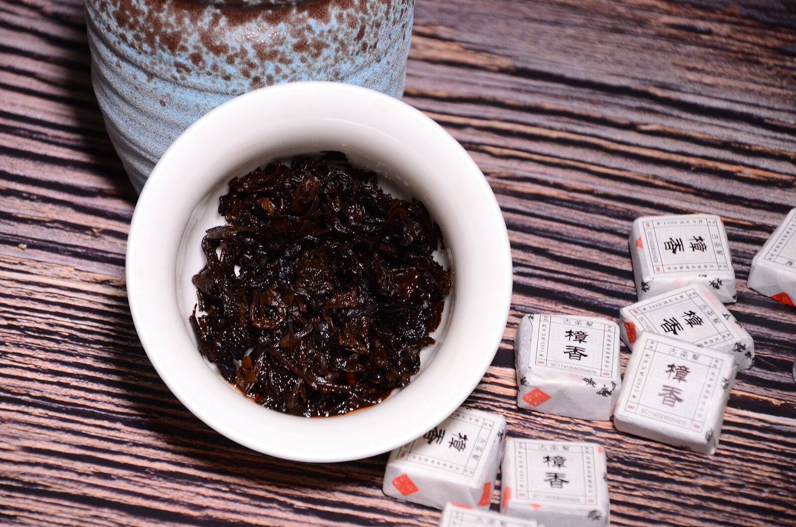 500g camphor puerh ripe tea small square brick Yunnan mini small tuo Menghai tea