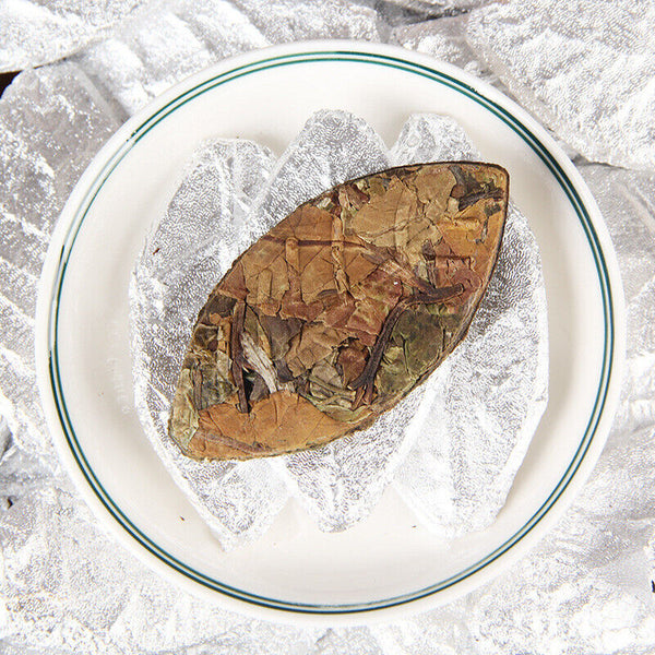 Yunnan Weißer Tee Hohe Berg Alte Baum Honig Duft Goldener Blatt Tee 500g