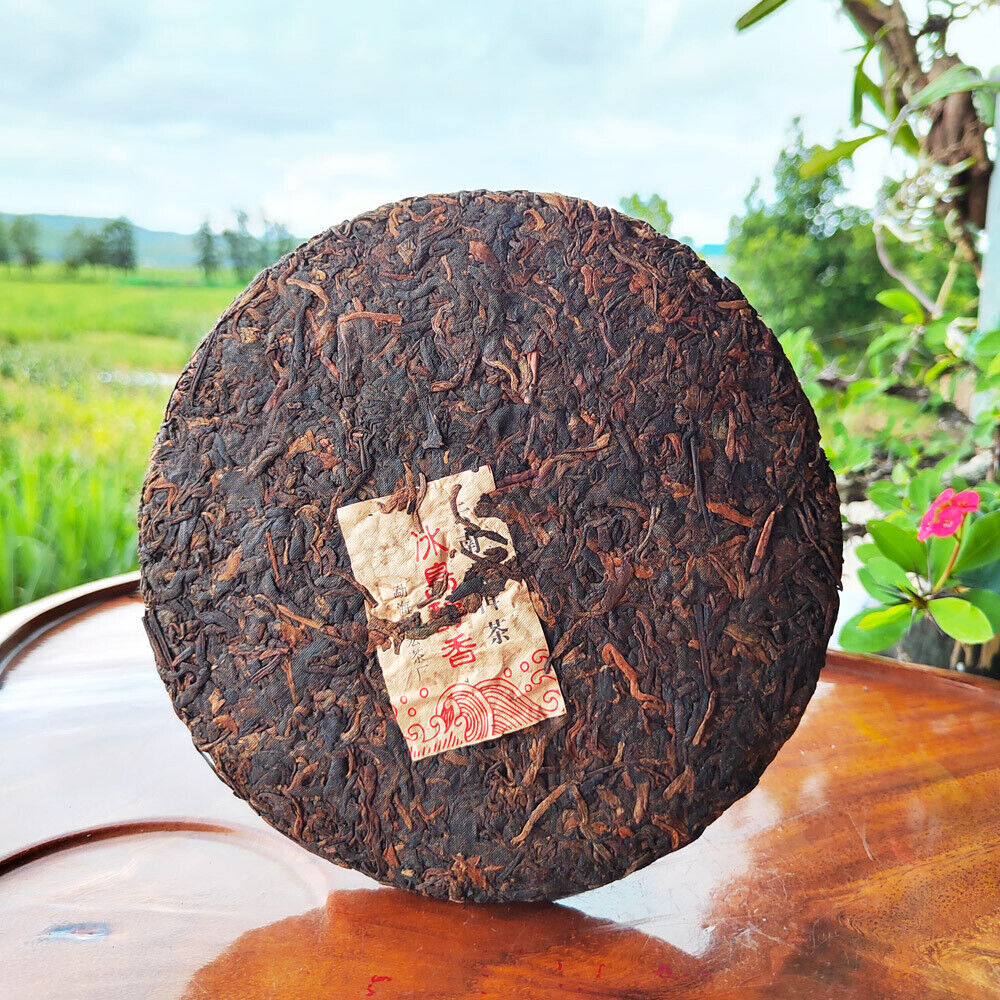 Icelandic Pu'er Ripe Tea Mengku Ancient Tree Ripe Tea Cake Pu'er Tea HongJinYin Secondary image