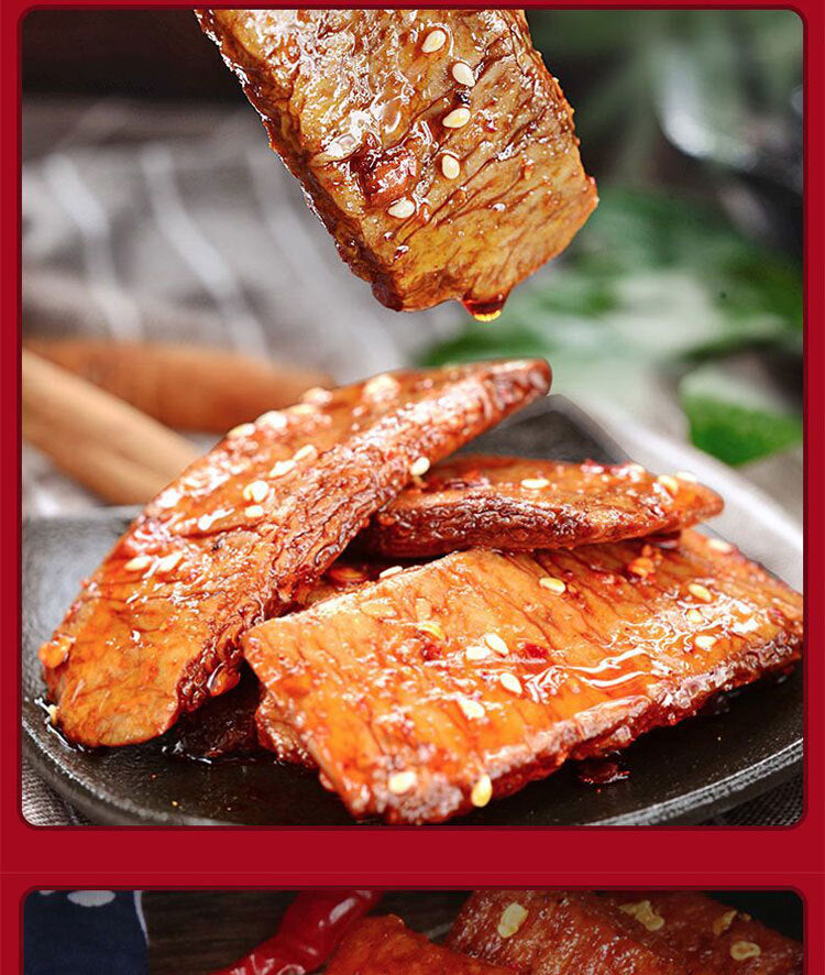 Gift Pack Spicy Braised Snacks Delicious Snacks Mixed in A Box for Friends