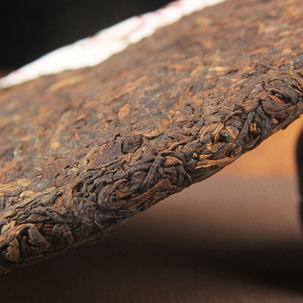 Pu'er Ripe Tea Golden Bud Lao Banzhang 357g Pu'er Tea Cake ancient tree Pu'er