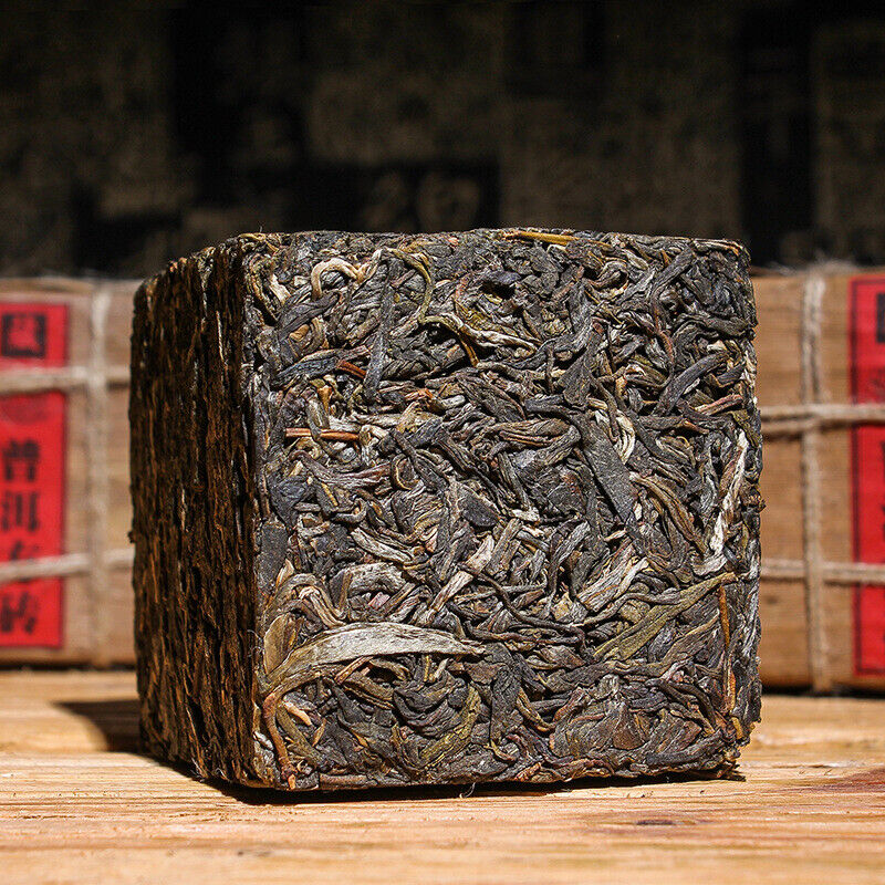 Natural Yunnan Pu'er Raw Tea Brick 500g Pu'er Raw Tea Brick Healthy Drink
