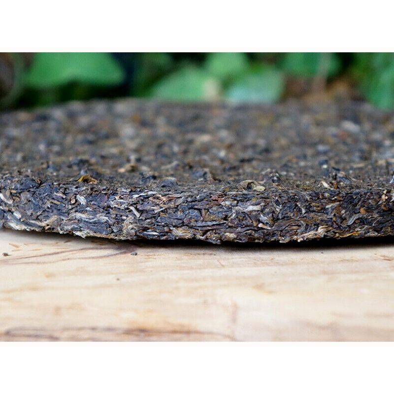 Jiujiu Xiaotai No.6 Qizi Tea Tie Bing PuerChaTea 357g Xiaguan Inheritance