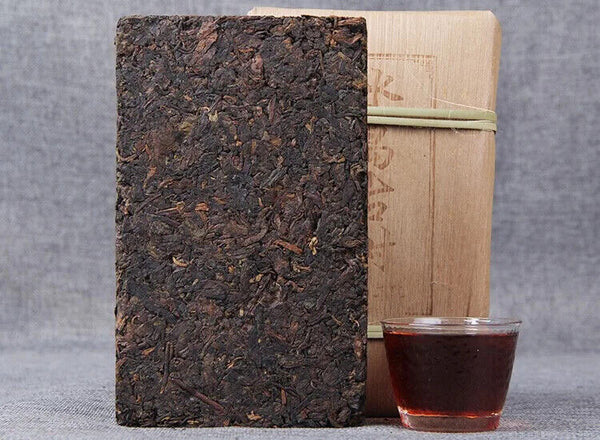 Pu'er Ancient Tree Camphor Fragrance Pu'er Tea Brick Ripe Tea Yunnan Tea 500g