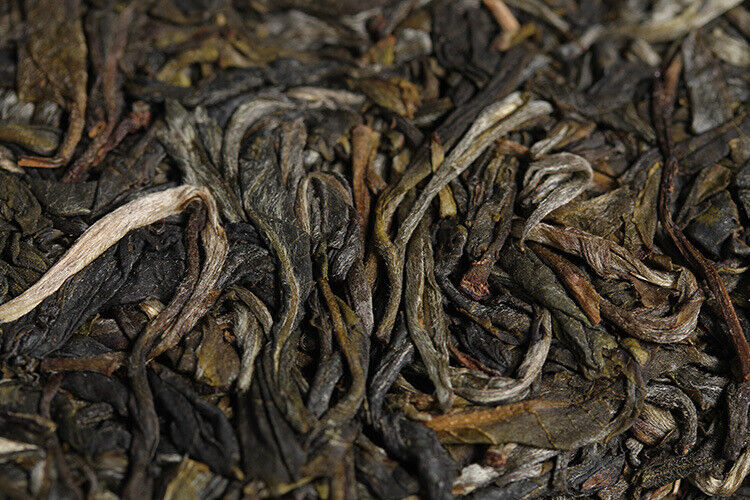 357g Yunnan Pu'er Tea Xigui (White Cotton) Ming Pre-Spring Seven Seed Cake Tea
