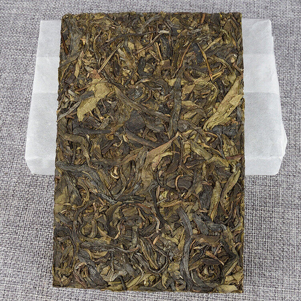 Yunnan Puerh Tea Iceland Gold Leaf Raw Tea 500g Puerh Raw Tea Brick