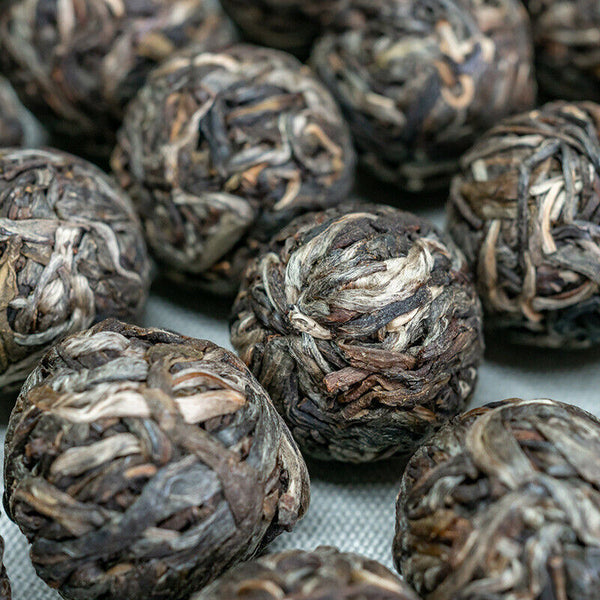 500g 8g chacun Yiwu Dragon Pearl Pu-erh Raw Tea Handmade Dragon Pearl Tuocha