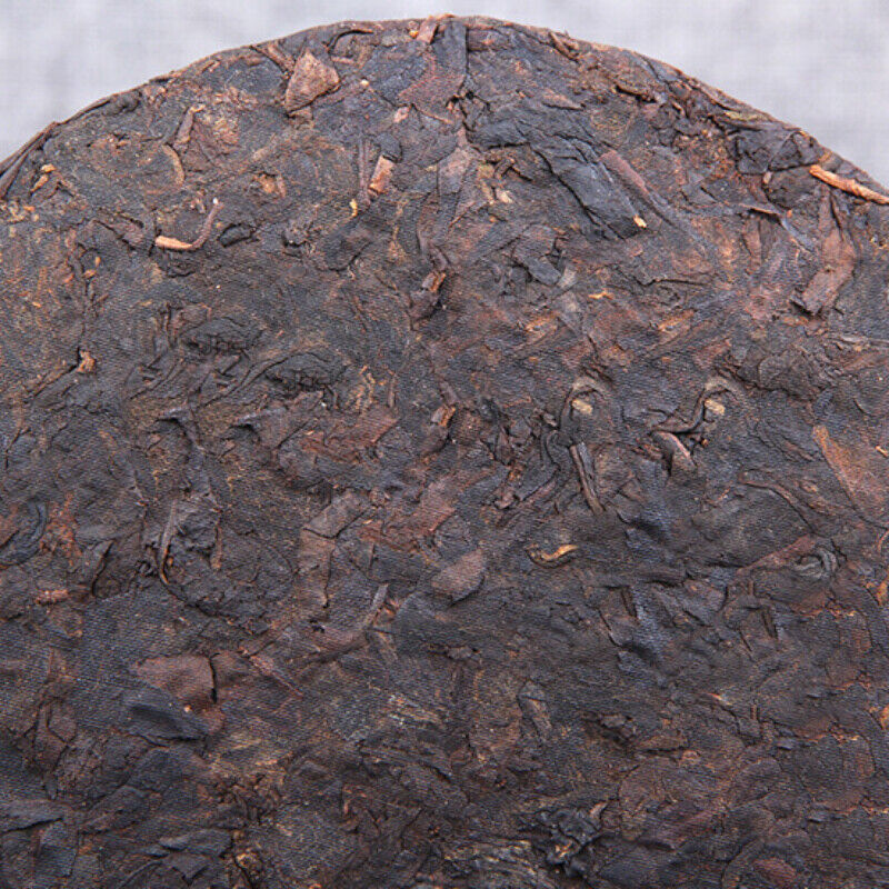 Pu-erh Schwarzer Tee 357g Menghai Brown Mount Old Pu'er Gekochter Tee Kuchen
