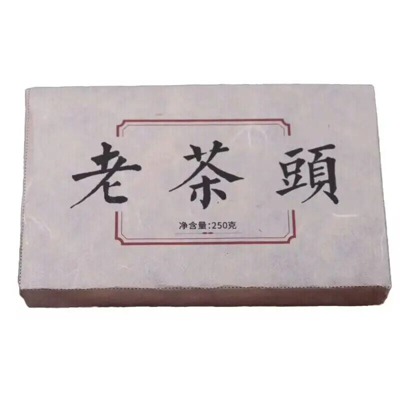 Old Laochatou Yunnan Pu'er Compressed Tea Bulang Mountain Puer Tea Brick 250g