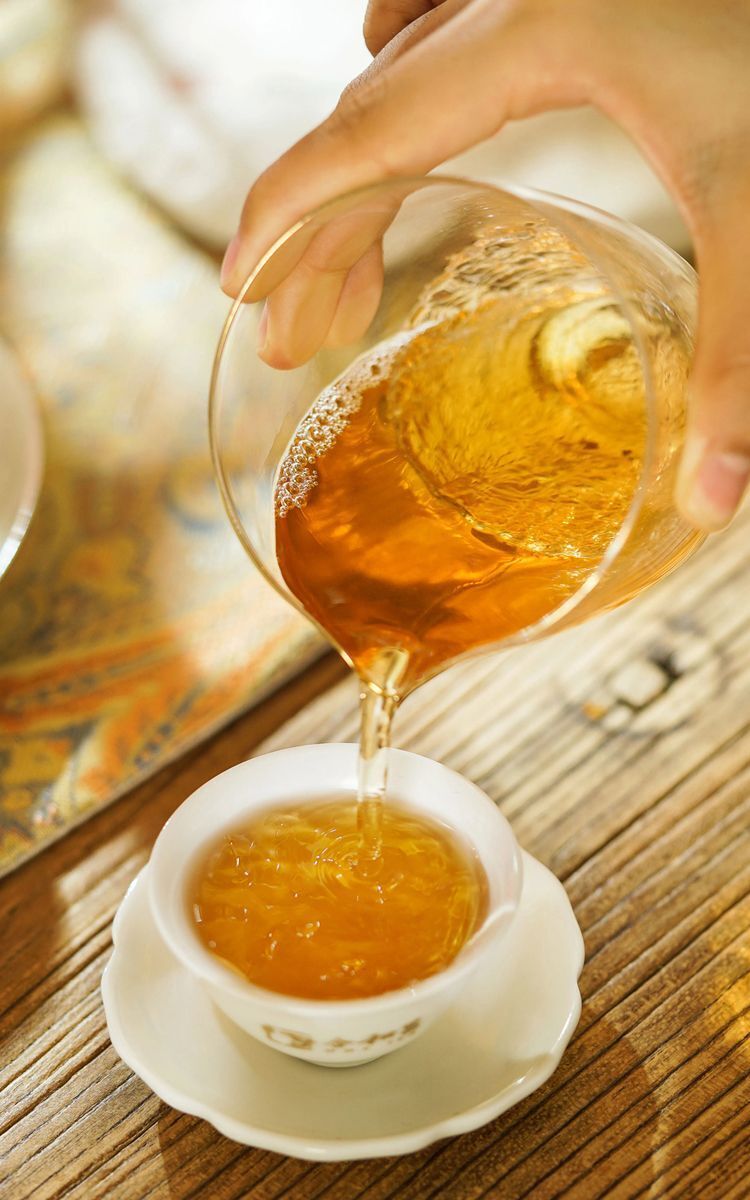 Plum Turnip Ancient Tree Puerh Tea Cake Aged Old Tree Head Spring Tea 357g