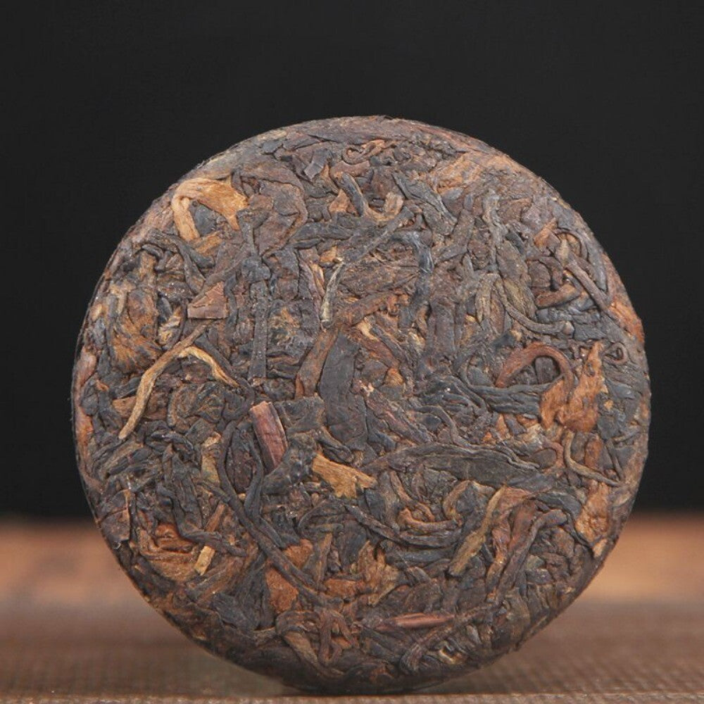 Menghai Ancient Tree Ripe Pu-erh Tea Aged Yunnan Dry Storage Tea Cake