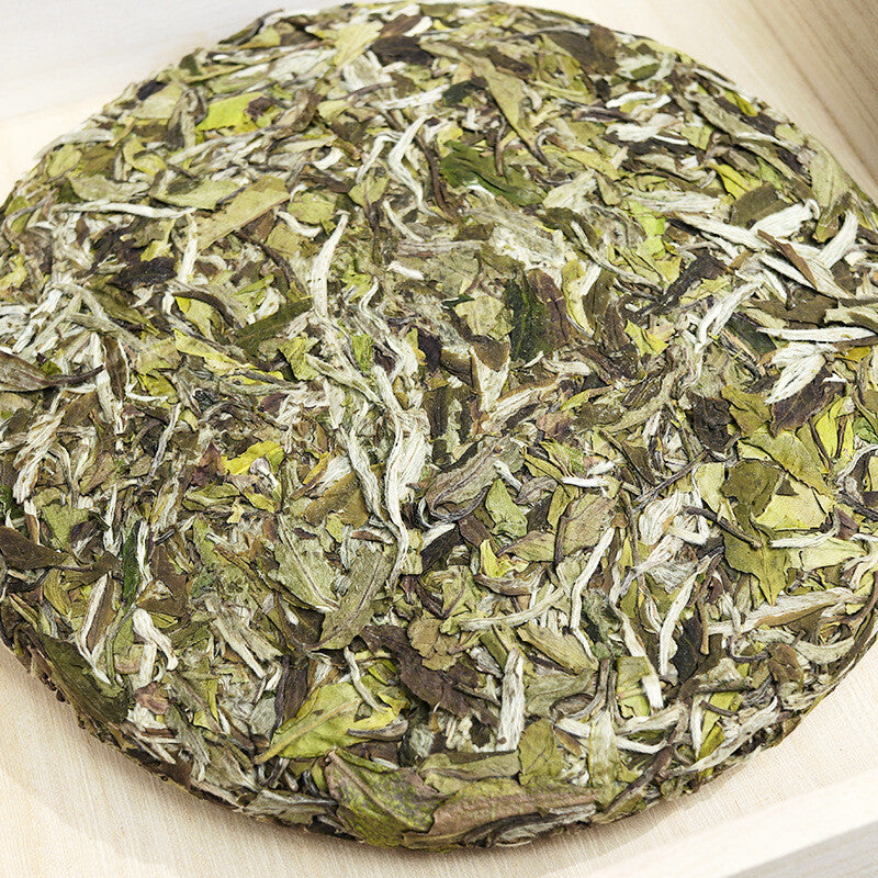 2025 Fuding New White Tea Flower Aroma Bai Mu Dan Cake High Mountain Spring Buds