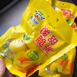 Large Pack Dried Yellow Peach Childhood Snack Sweet and Sour Crunchy Peach