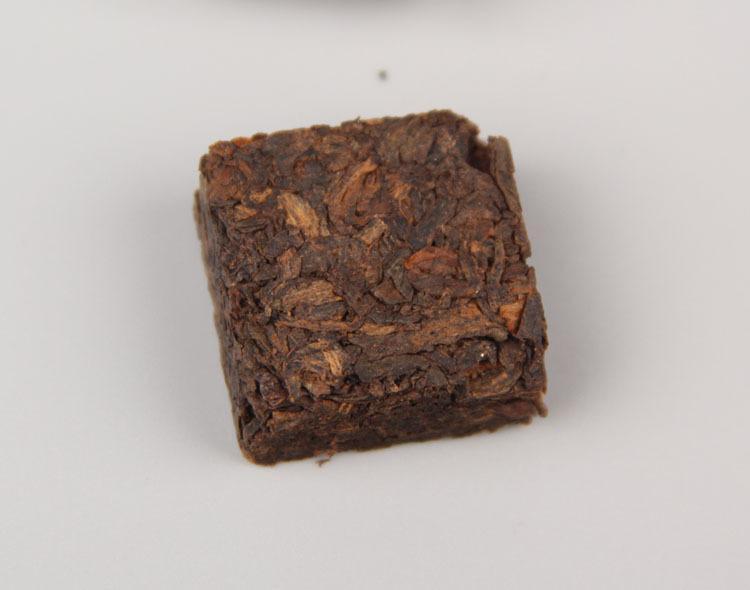 New Yunnan Pu'er Tea Mianzi Cooked Tea Xiaojin Brick Pu'er Mini-Xiaotuo Tea 250g